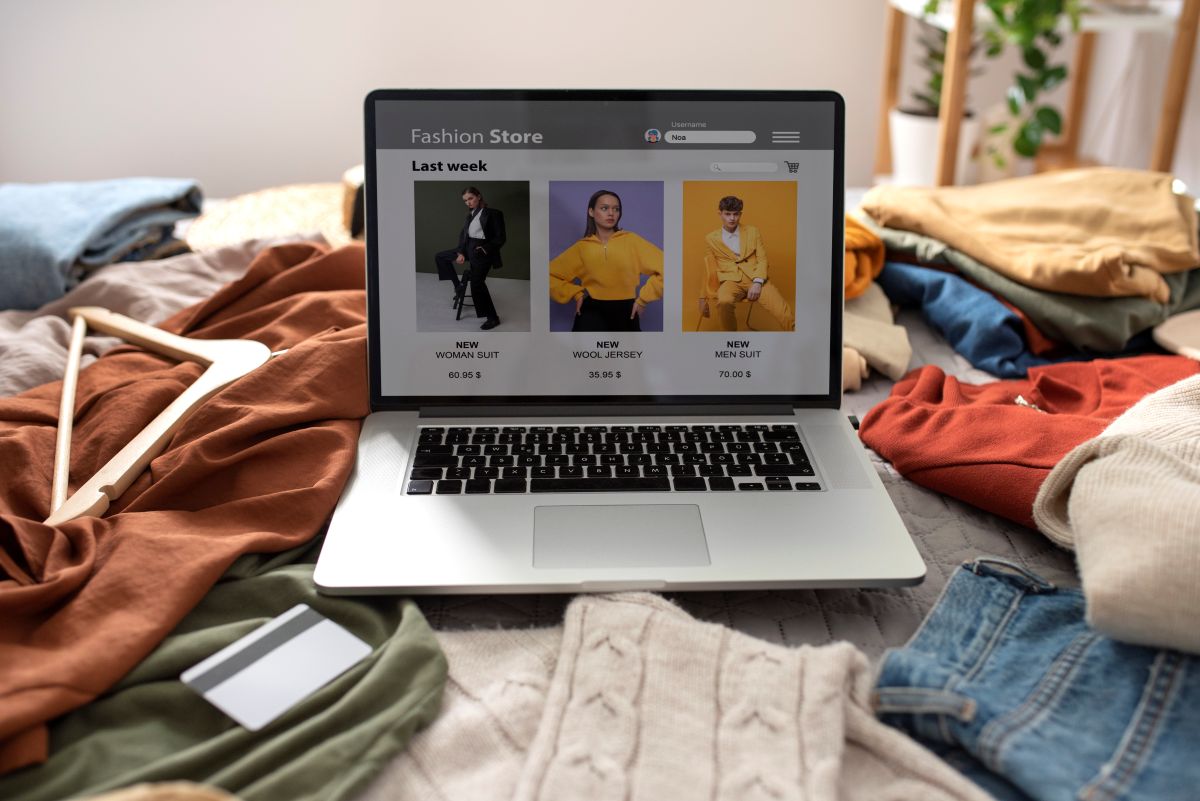 How to Stop Overselling inventory stock When You Sell on Multiple Channels